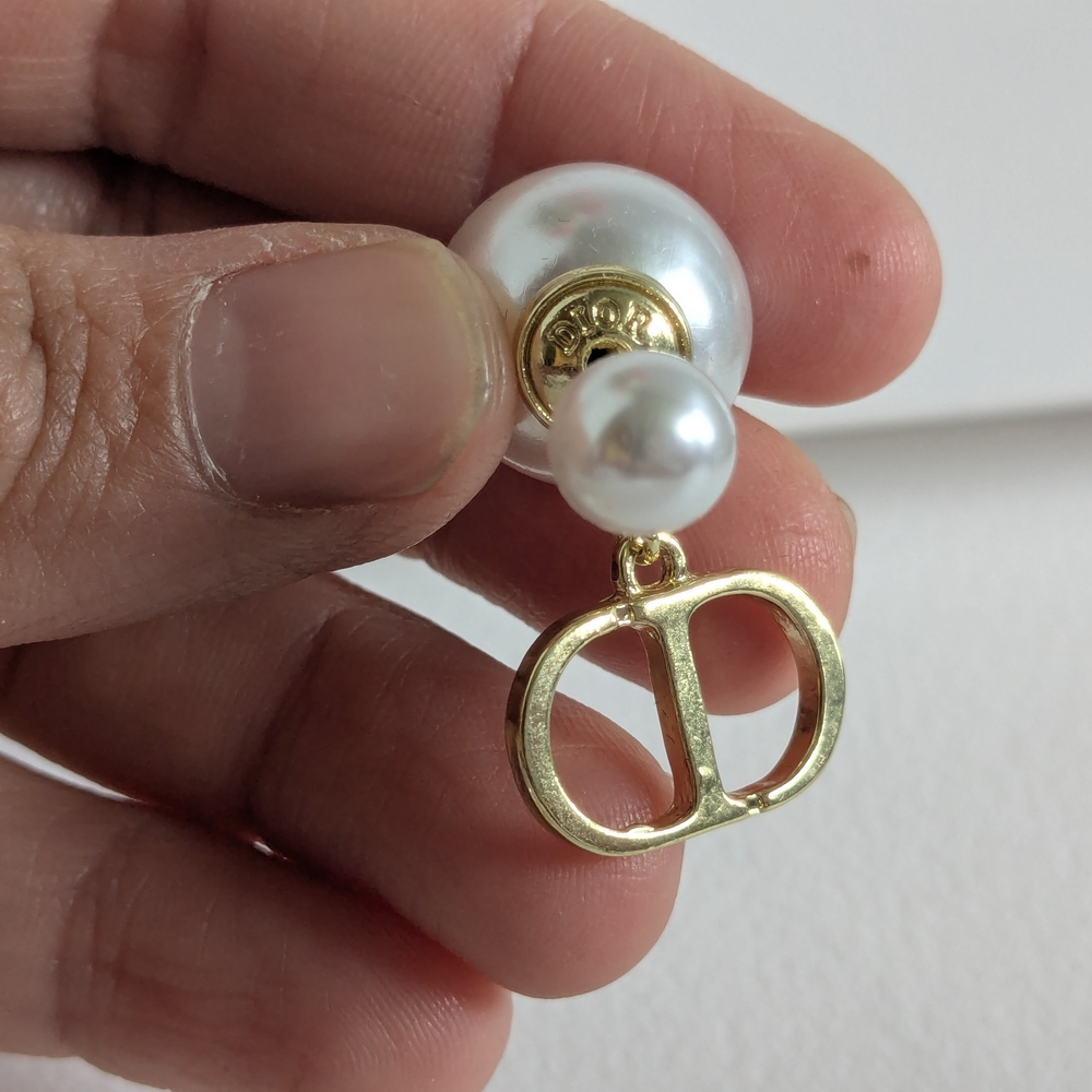 Dior White and Gold Pearl Earrings - Picture 10 of 12